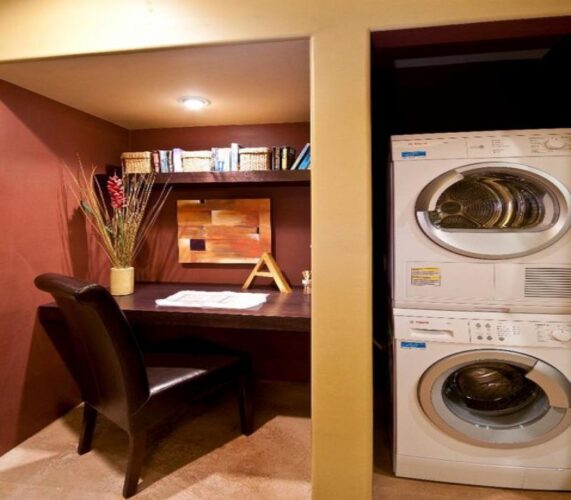 Evde Çamaşır Odası